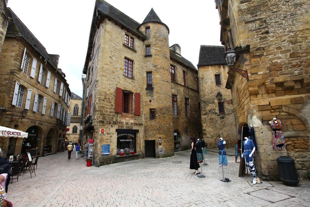 Le Royere Apartment Sarlat-la-Caneda Bagian luar foto