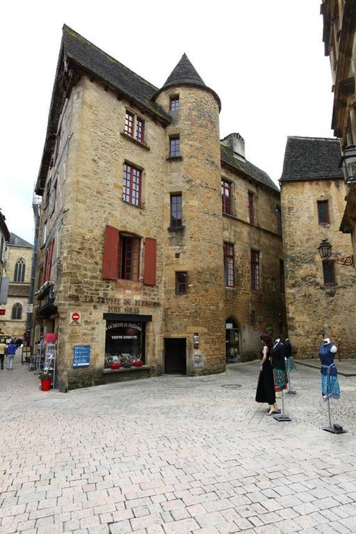 Le Royere Apartment Sarlat-la-Caneda Bagian luar foto